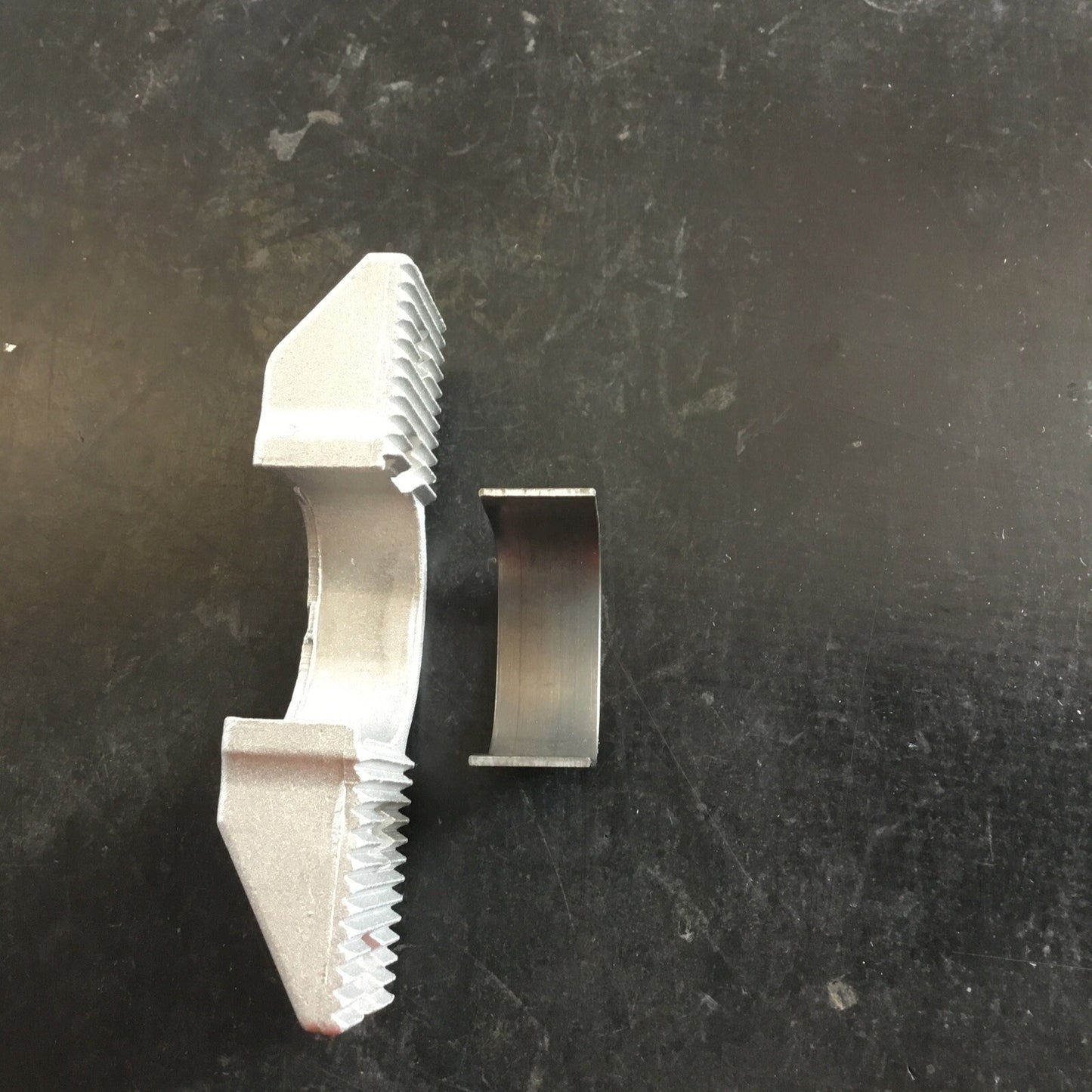 ATTACCO SPOSTALAMA  IN ALLUMINIO BCS SERIE 600/700 59048536 COMPATIBILE 45623